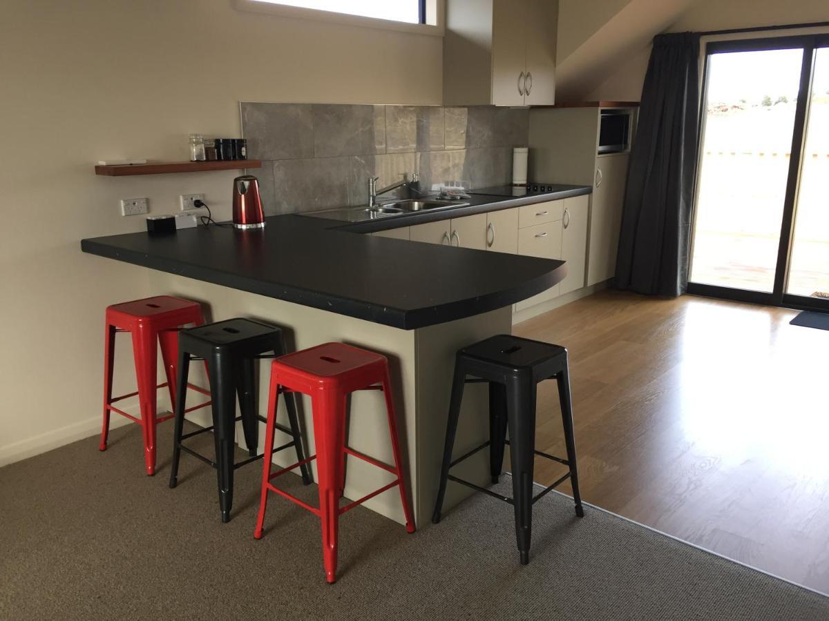 Alpine Loft Apartment Лейк Текапо Екстериор снимка